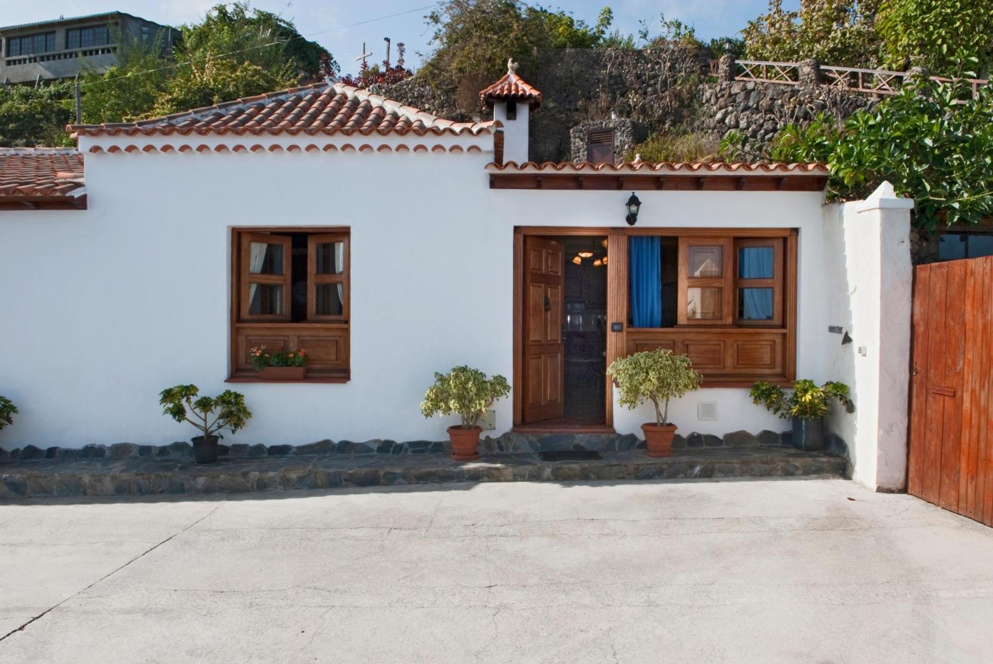 Casa Rural La Furnia Country house *